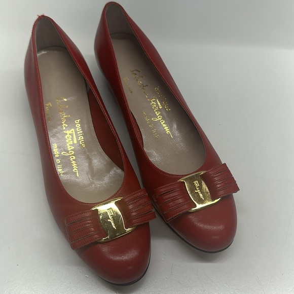 Salvatore Ferragamo Vara Heels Ballet Bow Kitten Low Heeled Shoes Leather Red 6 - Picture 3 of 11